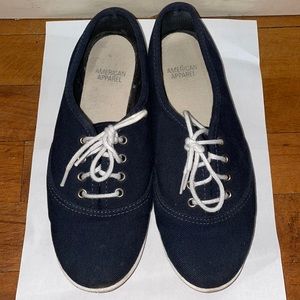 AMERICAN APPAREL NAVY SHOES